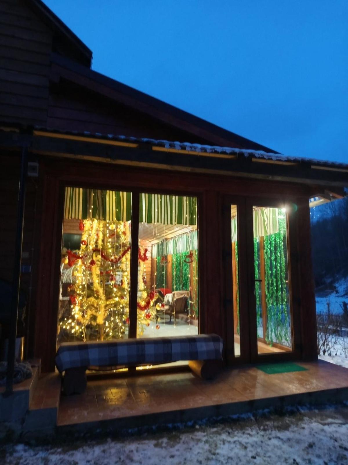 Gostynnyi Dvir U Marichky Hotel Lazeshchyna Exterior photo